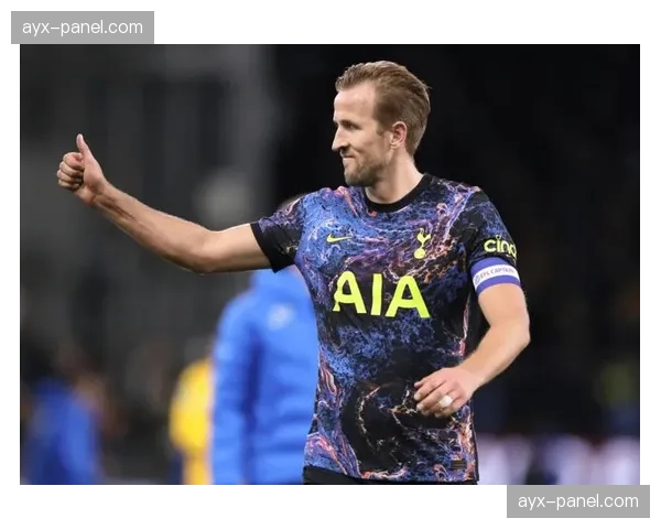 里昂核心中场伤愈复出，球队定位球主罚选择增多